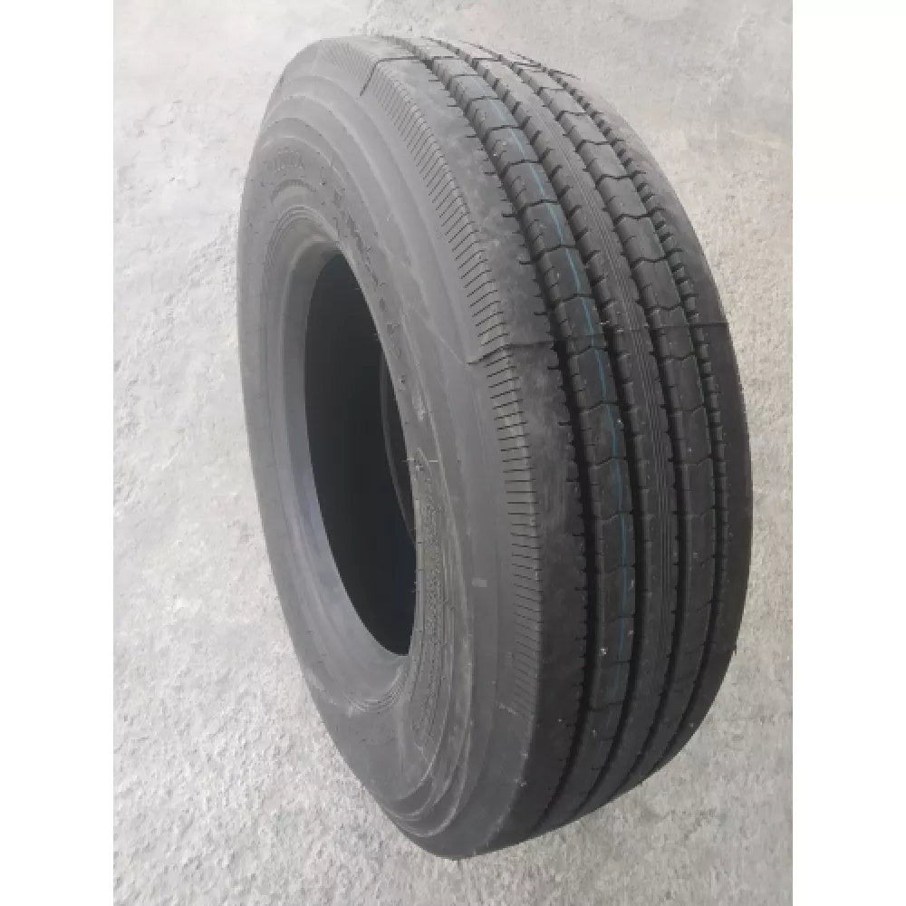 Грузовая шина 235/75 R17,5 Long March LM-216 18PR в Перми